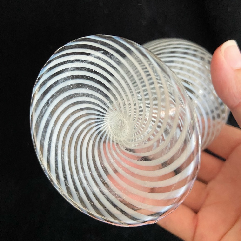 Delicate Art Glass Hand Blown Venetian Vase White Swirl - Picture 3 of 7